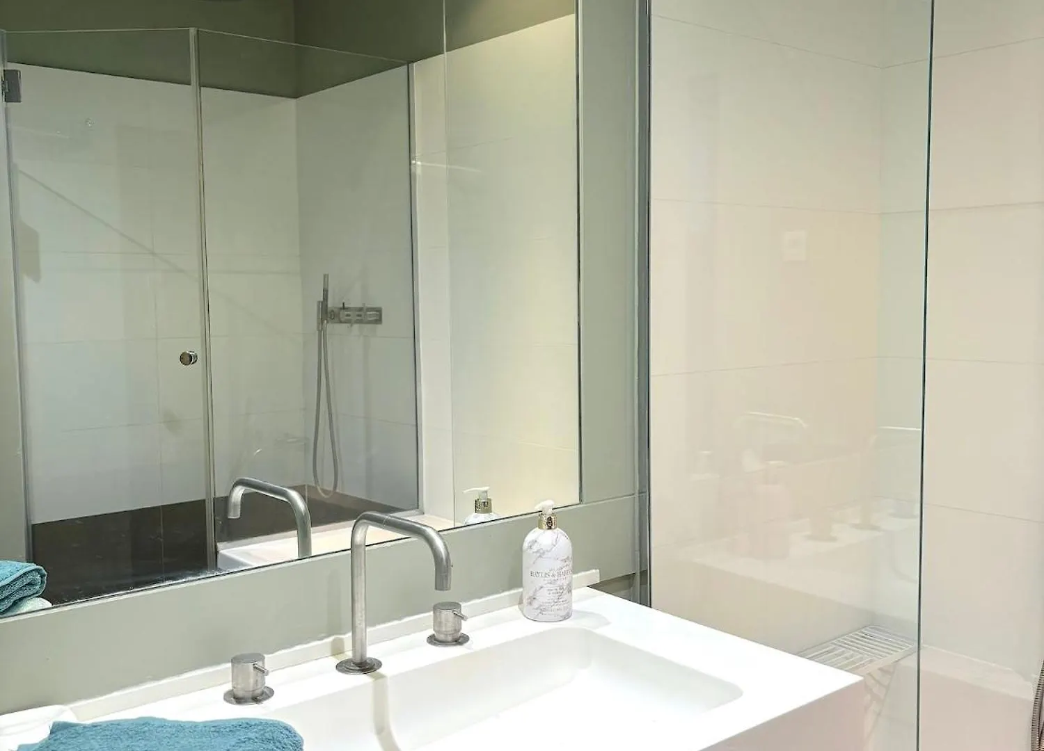 L'Appartement Des Archives Paris 0*,